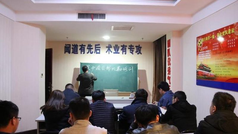 心理咨询师培训教材，如何挑选合适的那一本？**