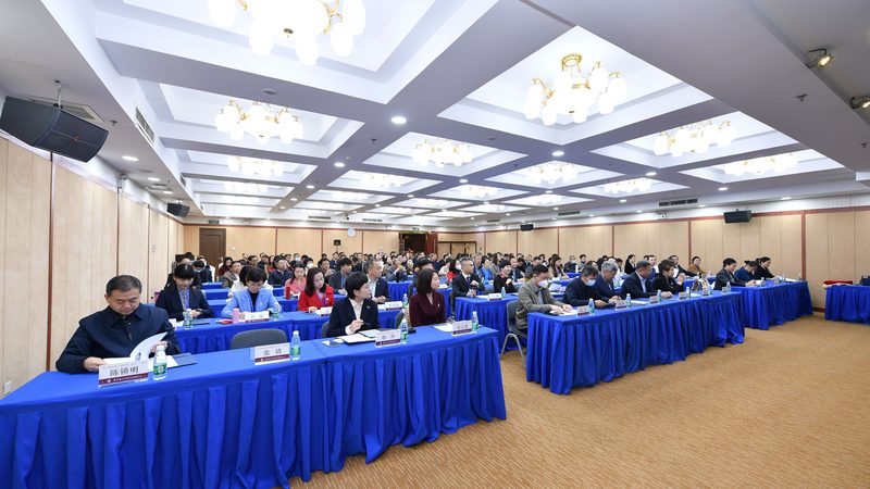 在职研究生培训费用减免，这些途径你了解吗？**